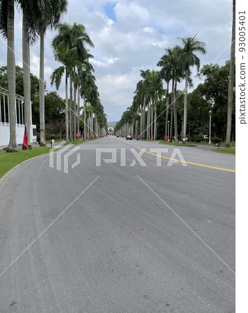 National Taiwan University Yelin Avenue National Taiwan University Yelin Avenue 93005401