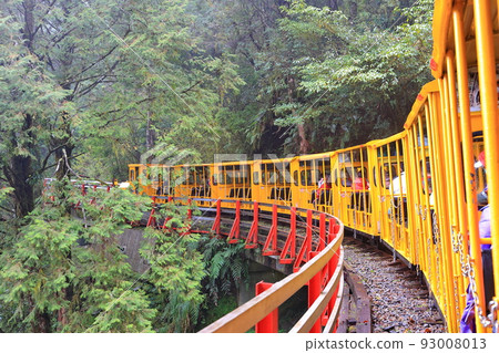 maoxing bouncing bike forest taipingshan yilan taiwan 93008013