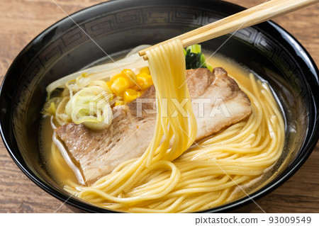 Miso ramen ramen japanese noodles 93009549