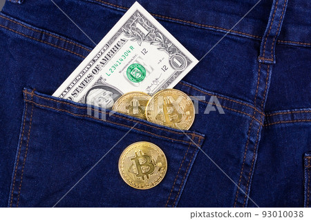 Bitcoin and the Dollar, pocket 93010038