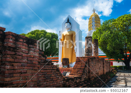 Old Buddha statue at Wat Phra Si Rattana Mahathat also colloquially referred to as Wat Yai is a Buddhist temple (wat) It is a major tourist is Public places attraction Phitsanulok,Thailand. Old Buddha statue at Wat Phra Si Rattana Mahathat also colloquially referred to as Wat Yai is a Buddhist temple (wat) It is a major tourist is Public places attraction Phitsanulok,Thailand. 93012167