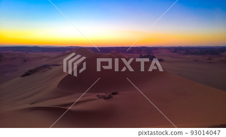 Sunrise view to Tin Merzouga dune, Tassili nAjjer national park, Algeria 93014047