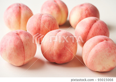 Peaches Akatsuki from Fukushima Prefecture 93015008