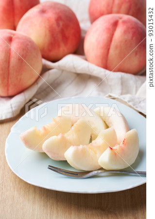 Akatsuki from Fukushima, cut and served on a plate 93015432