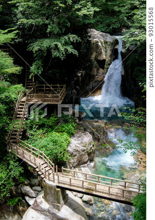 岐阜縣中津川市的龍神瀑布 岐阜縣中津川市的龍神瀑布 93015568
