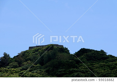 The mountain where Katsuren Castle ruins can be seen The mountain where Katsuren Castle ruins can be seen 93018882
