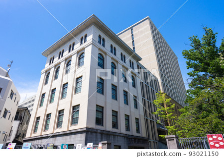 Waseda University 93021150