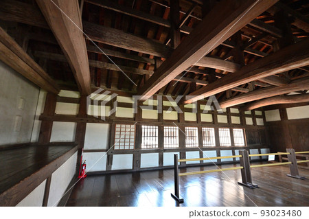 國寶“姬路城”特別展小天守閣的內部和連接走廊的登船 國寶“姬路城”特別展小天守閣的內部和連接走廊的登船 93023480