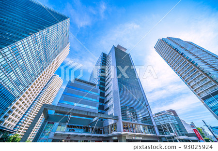 日本東京城市景觀，如目黑站前的城市景觀 93025924