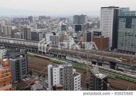 Sanyo Shinkansen Series 700 Hikari Rail Star departing from Shin-Osaka Station Sanyo Shinkansen Series 700 Hikari Rail Star departing from Shin-Osaka Station 93025980