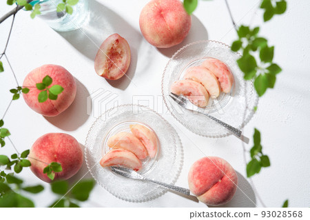 Akatsuki from Fukushima, cut and served on a plate Akatsuki from Fukushima, cut and served on a plate 93028568