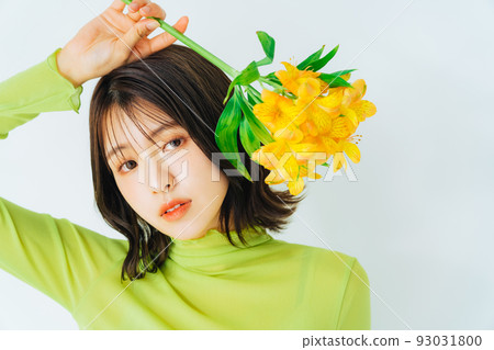 Flowers and young women hairstyles & beauty images 93031800