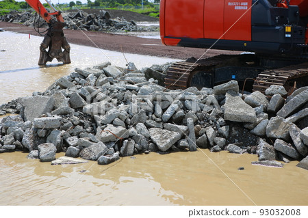 Flood recovery work 93032008