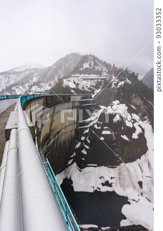 黑部大壩雪四月 黑部大壩雪四月 93033352