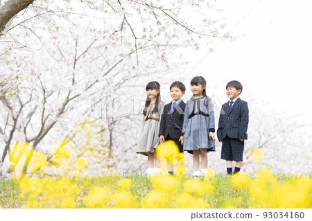 Entrance ceremony image Shinichi first grader 93034160