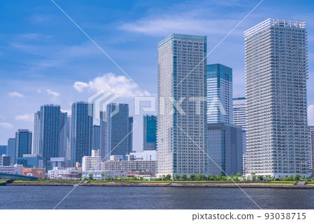 "Tokyo" Scenery of the tower apartment in Harumi, Tokyo Bay Area 93038715
