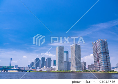 東京灣區晴海塔公寓的“東京”風光 東京灣區晴海塔公寓的“東京”風光 93038716