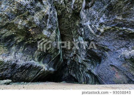 五孔洞 海蝕洞 蘭嶼 台東 台灣 五孔洞 海蝕洞 蘭嶼 台東 台灣 93038843