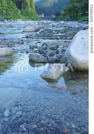 Upstream river 93039952