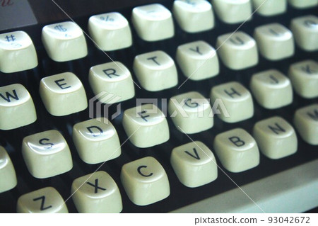 Typewriter Typewriter 93042672