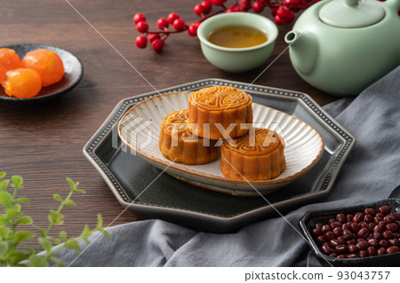 Mid-Autumn Festival Moon cake Geppei Mid-Autumn Festival Moon cake Geppei 93043757