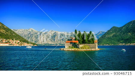 Small church on islet at Bay of Kotor in Montenegro 93046715