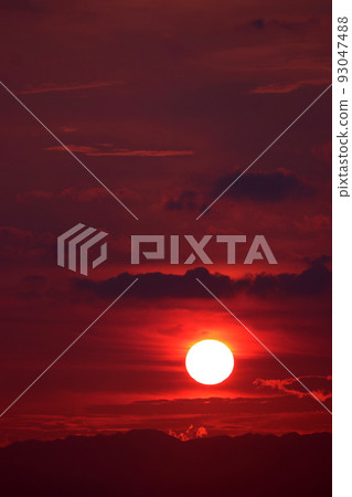 A sunset 93047488