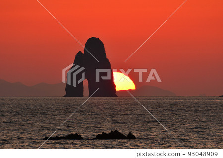 Evening view of Goto-nada, Kakuriki-nada, and Daikaku-nada 93048909