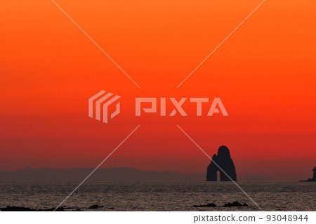 Evening view of Goto-nada, Kakuriki-nada, and Daikaku-nada 93048944