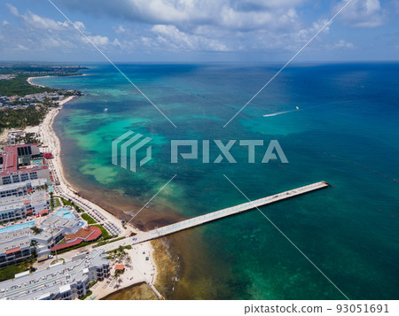 Aerial view of Playa del Carmen, Mexico 93051691