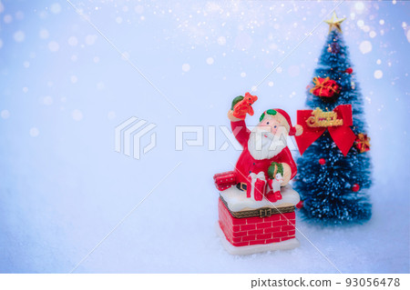 煙囪上的聖誕老人 93056478