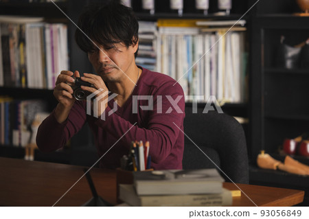 Study man camera hobby 93056849
