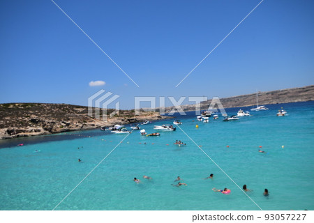 Blue Lagoon (Comino Island) Republic of Malta Mediterranean Sea Blue Lagoon (Comino Island) Republic of Malta Mediterranean Sea 93057227
