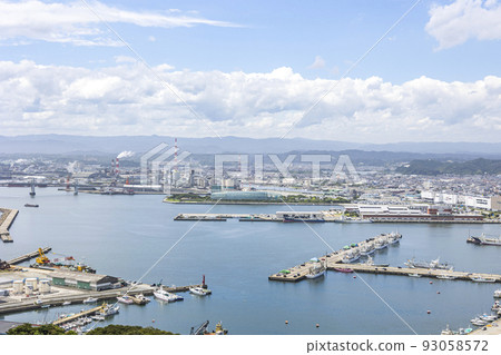 從岩木海洋塔海藍寶石福島看到的小名濱港 從岩木海洋塔海藍寶石福島看到的小名濱港 93058572