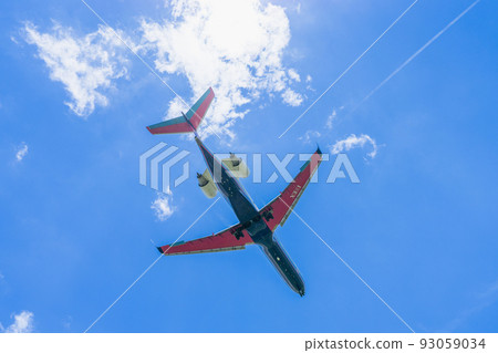 “飛機”龐巴迪CRJ-700 “飛機”龐巴迪CRJ-700 93059034