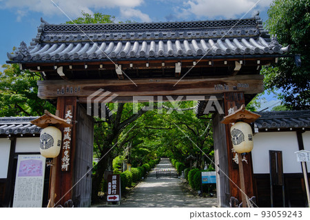 滋賀縣大津市的西京寺，與明智光秀有關的地方 93059243