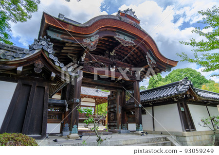 滋賀縣大津市的西京寺，與明智光秀有關的地方 93059249