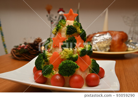 Christmas tree potato salad Christmas tree potato salad 93059290