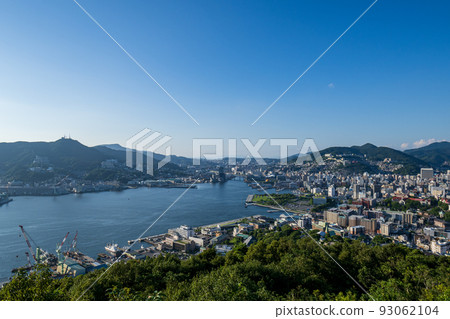 The night view from Mt. Nabekanmuri in Nagasaki, which has been selected as one of the world's top three night views The night view from Mt. Nabekanmuri in Nagasaki, which has been selected as one of the world's top three night views 93062104