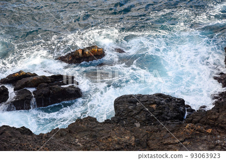 渦流懸崖漩渦 93063923