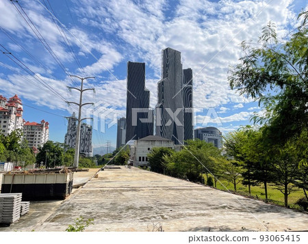 A conspicuous condominium building in Kuala Lumpur and Mont Kiara A conspicuous condominium building in Kuala Lumpur and Mont Kiara 93065415