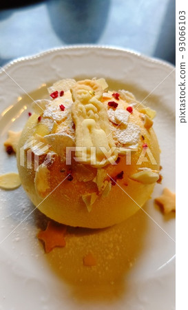 The sweet temptation of sweets shining in the sunlight The sweet temptation of sweets shining in the sunlight 93066103