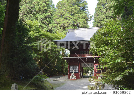 Oiwa Shrine, a power spot in Hitachi City, Ibaraki Prefecture 93069802