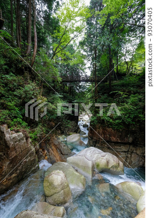 岐阜縣中津川市川上龍神瀑布 岐阜縣中津川市川上龍神瀑布 93070405