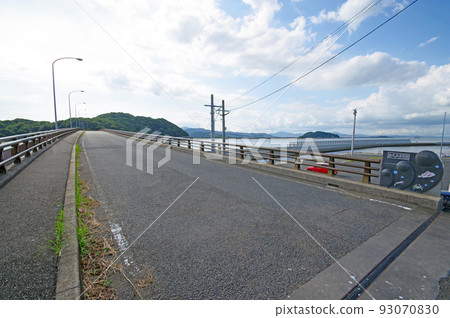 通往福岡縣行橋市沓尾長井漁港的長壽橋 通往福岡縣行橋市沓尾長井漁港的長壽橋 93070830