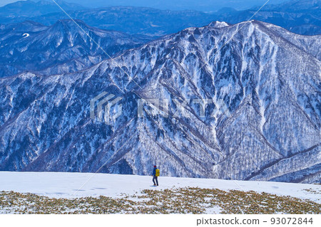 Gunma Prefecture in winter View of mountains on the south side (Mt. Anogawa, Mt. Gunma Prefecture in winter View of mountains on the south side (Mt. Anogawa, Mt. 93072844