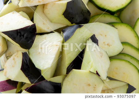 Eggplant and zucchini (cut). 93075097