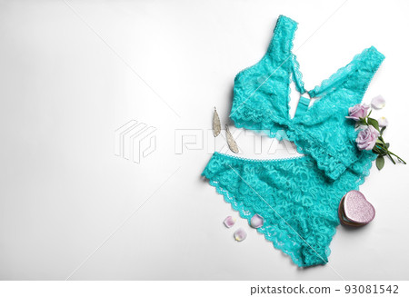 Composition with women's underwear on white background, flat lay 93081542