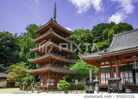 Myo-in Temple five-storied pagoda Fukuyama City, Hiroshima Prefecture 93083316