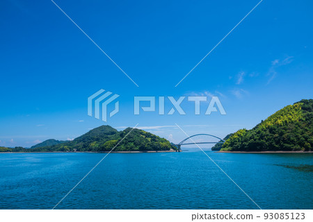 Calm Setouchi boat trip 93085123